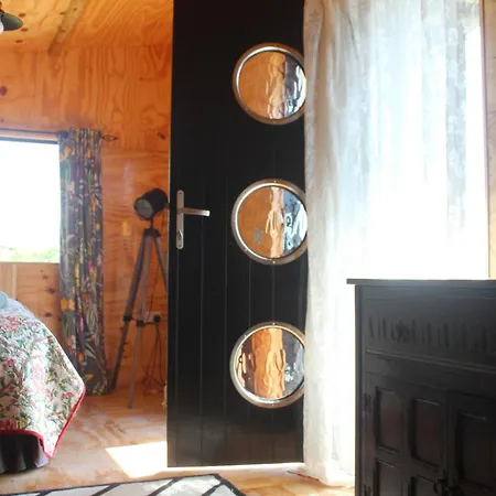 Valentia Island Escape Bed & Breakfast Chapeltown