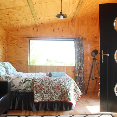 Valentia Island Escape * Chapeltown