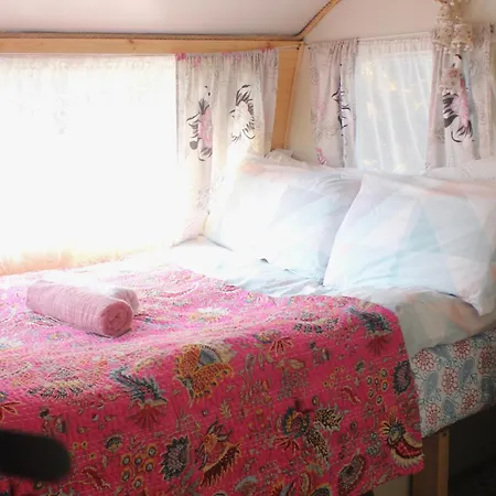 Valentia Island Escape * Chapeltown