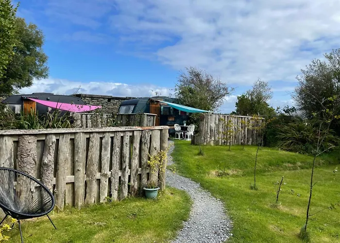 Valentia Island Escape לינה וארוחת בוקר