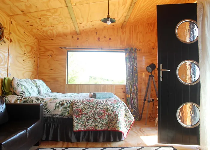 Valentia Island Escape * Chapeltown